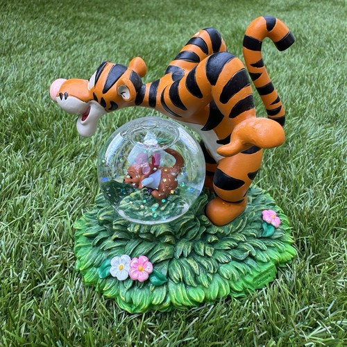 Winnie the pooh - winnie,