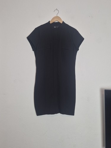 Zara black minimalist shift - black,