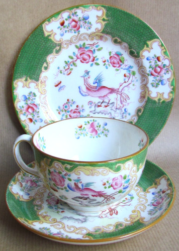 Mintons green cockatrice trio - cockatrice,