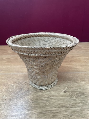Vintage wicker plant pot - wicker,