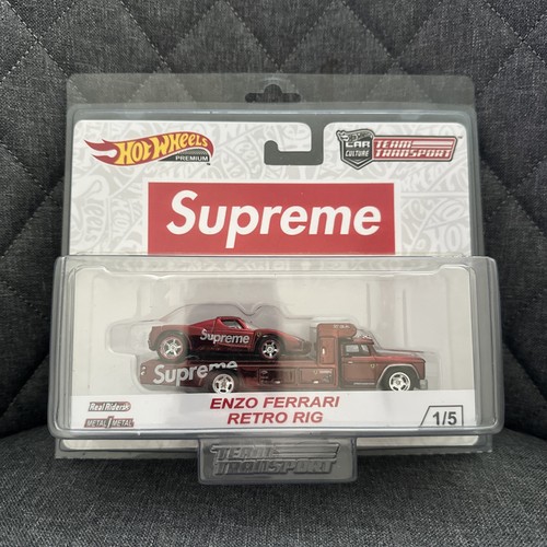 Supreme hot wheels team - supreme,