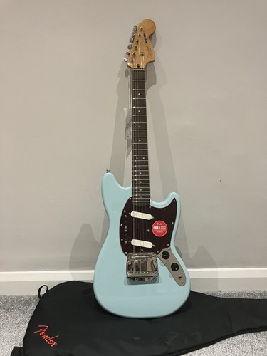 Squier fender classic vibe - squier,