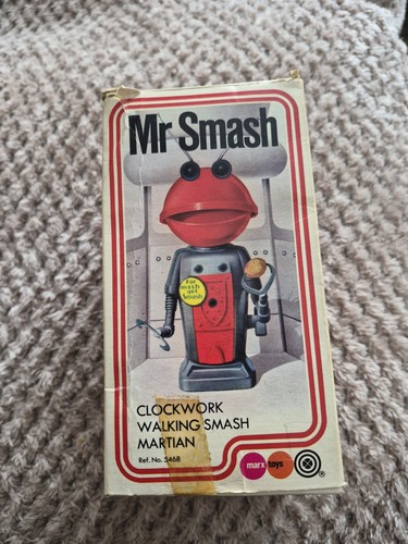 Vintage smash clockwork - vintage,