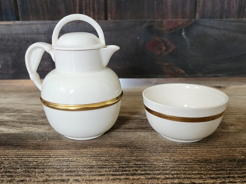 Vintage crown ducal golden - crown,