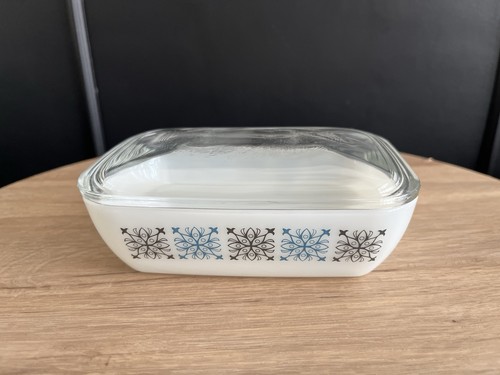 Vintage retro jaj - jaj, pyrex