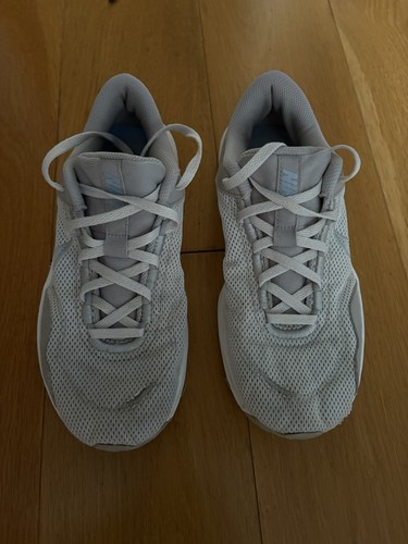 Nike legend essential next - legend, 3
