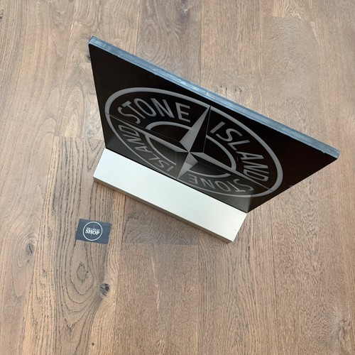 Stone island lamp - island,