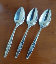 3 x Oneida Onidacraft Spoons