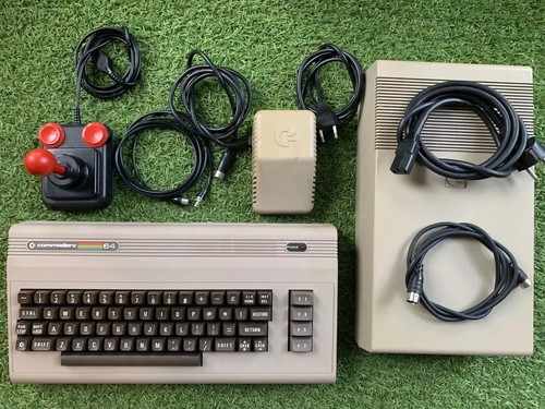 Commodore c64 home computer - 64,