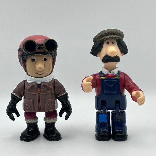 Postman pat toy figures bundle - postman,