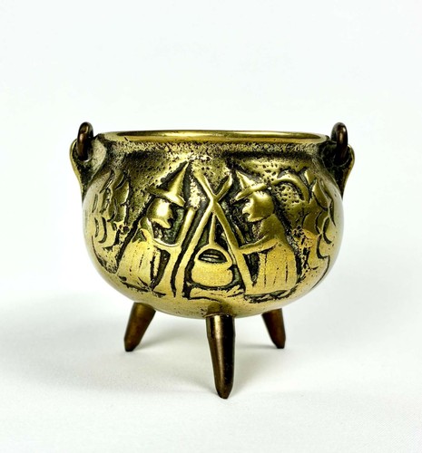 Vintage brass witches cauldron - vintage,