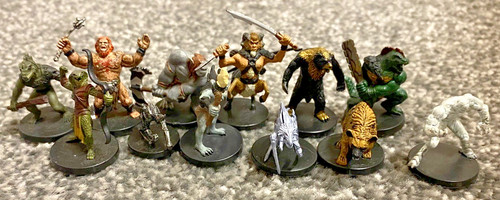 12x plastic dungeons - plastic, and