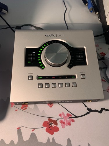 Universal audio apollo twin - universal,