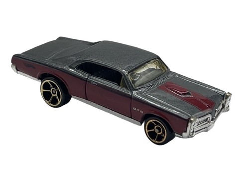 Hot wheels pontiac - hot,