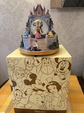 Disney Store Exclusive Large Musical Dancing Princess Snow Globe Boxed