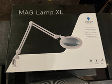 Daylight LED Magnifying Lamp