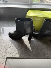 Women's Ankle Boots Size 4