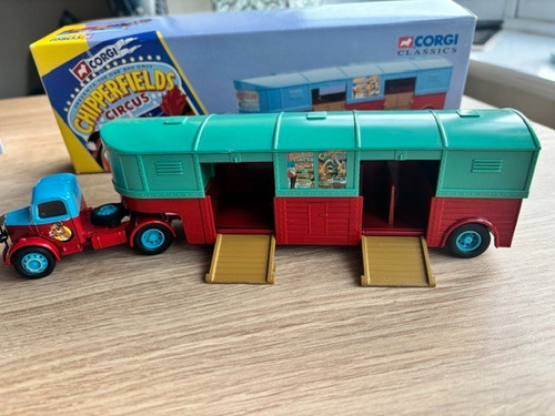 Corgi classics chipperfields - classics,