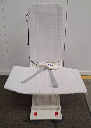 Invacare aquatec bath lift - bath,