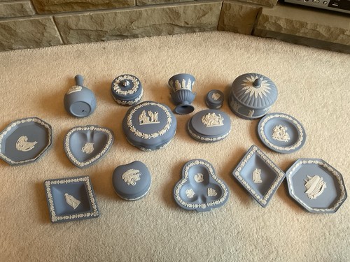 Lot wedgewood - (15, pieces)