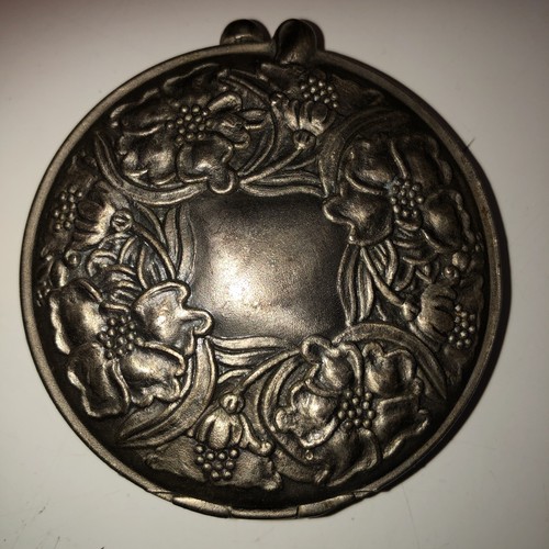 Vintage 1928 pewter floral - pewter,