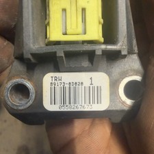 TOYOTA YARIS PETROL FRONT IMPACT CRASH SENSOR 89173-0D020