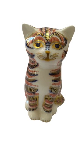 Royal crown derby imari seated - crown,