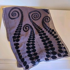 Neischa Crosland Scarf Purple