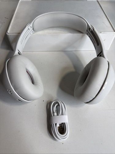 Skullcandy ear headphones - skullcandy, on-ear