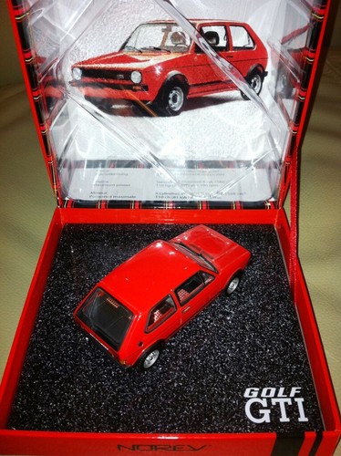 Rare norev red golf mk1 - norev,