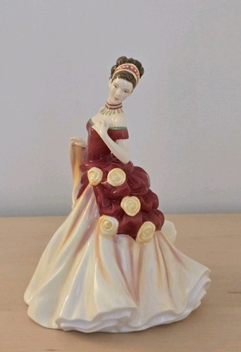 Royal doulton pretty ladies - royal,