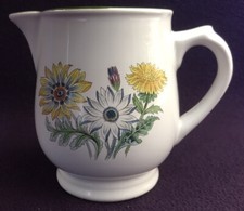 WADE JUG Floral Flowers design