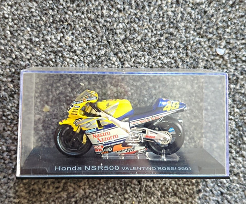 Honda nsr500 valentino - honda,