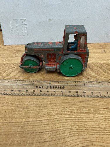 Vintage die cast dinky toy - dinky,