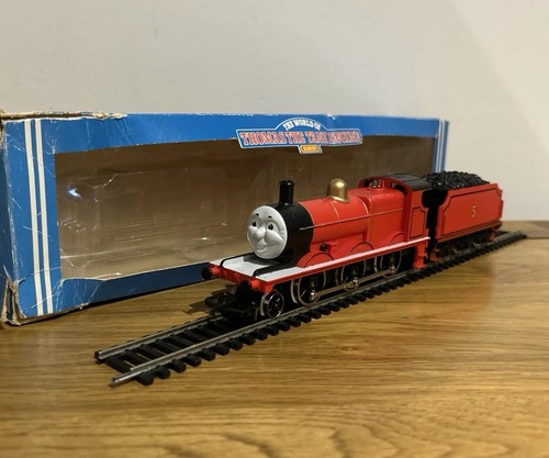 Hornby r852 james the red - the,