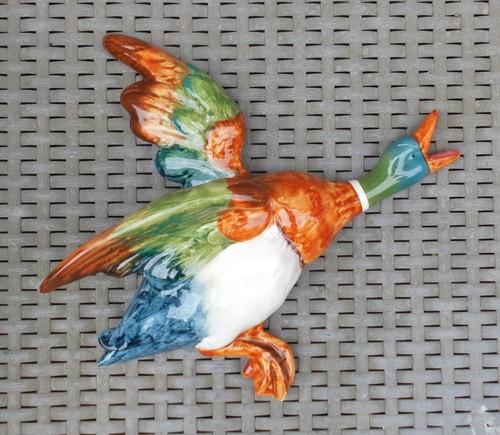 Rare beswick flying - rare, duck