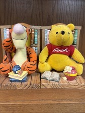 2001 Winnie The Pooh & Tigger