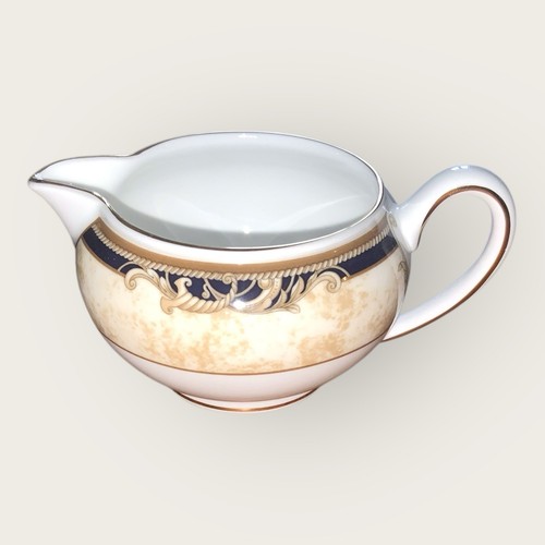Wedgwood cornucopia milk - wedgwood, jug