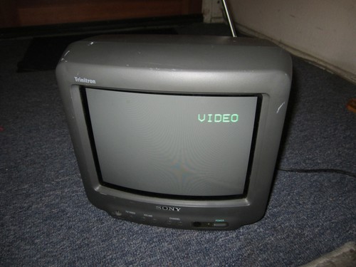 Vintage sony trinitron - trinitron, 9"