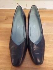 Van Dal Amelia Blue Shoes. Leather. Size 5.5D