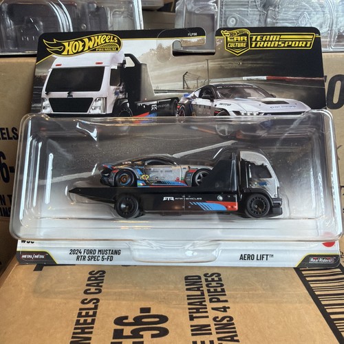 Hot wheels team transport - hot,
