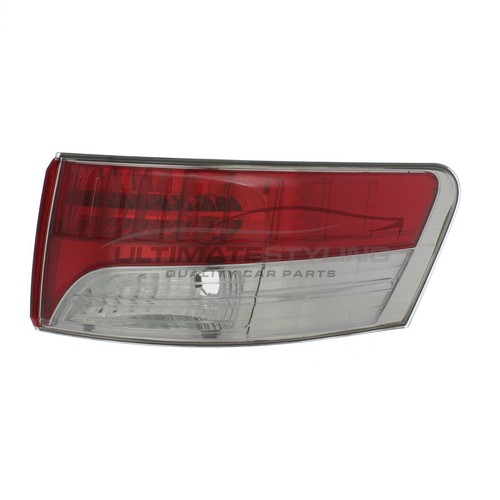 Rear light fits toyota avensis - light,