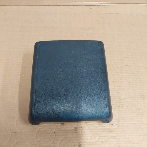 Centre console armrest for - console,