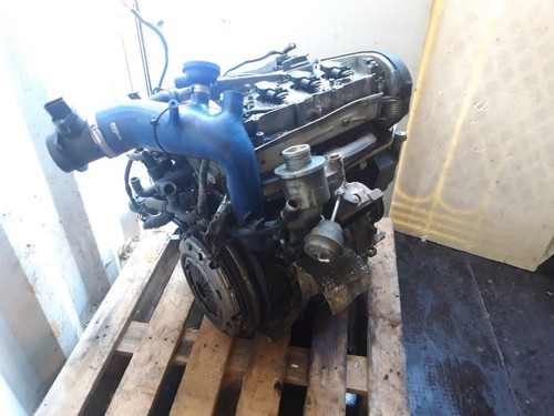 Engine bam auq - auq, with