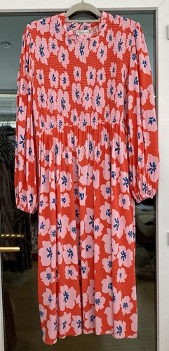 Never fully dressed orange and - never,