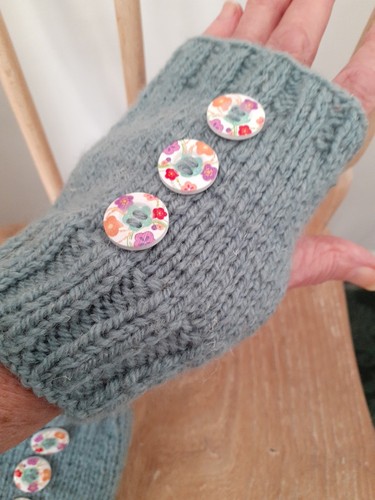 Ladies new hand knitted - new,