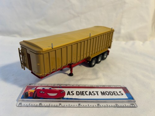 Corgi modern truck - modern,