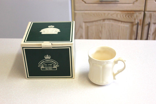 Royal creamware occasions - royal,