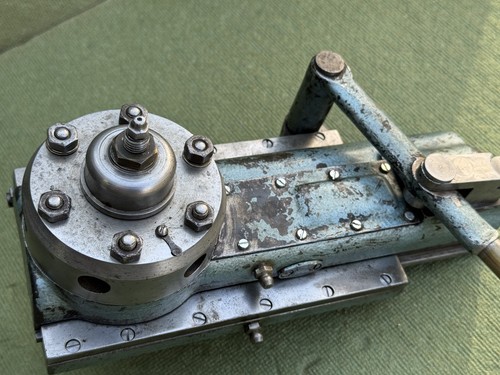Pultra lathe capstan