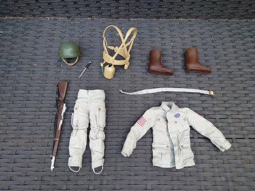 Vintage action man - action,